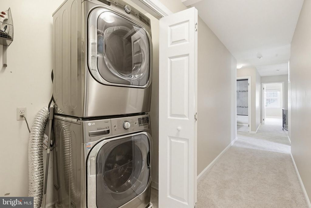 Image 52 of property listing at 10525 PATUXENT RIDGE WAY, Laurel, MD 20723