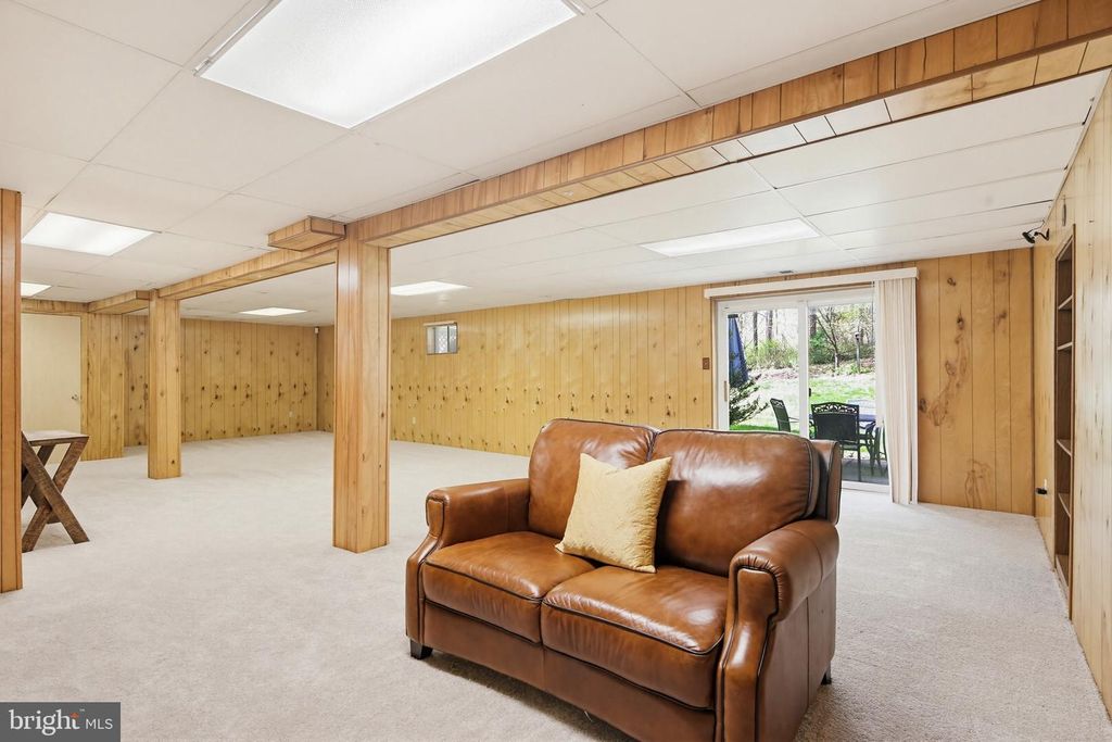 Image 56 of property listing at 10525 PATUXENT RIDGE WAY, Laurel, MD 20723