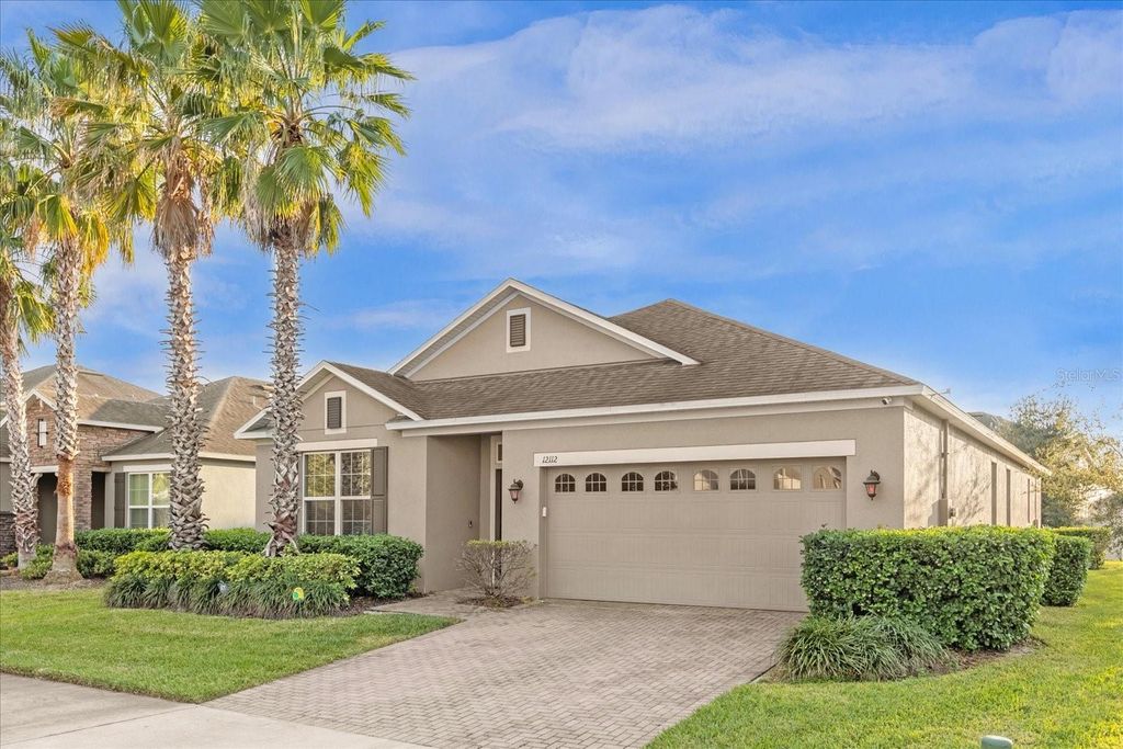 Image 3 of property listing at 12112 SAWGRASS RESERVE BOULEVARD, Orlando, FL 32824