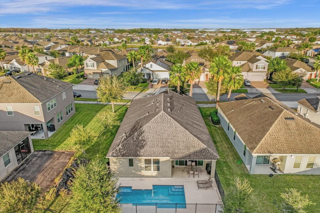 Image 31 of property listing at 12112 SAWGRASS RESERVE BOULEVARD, Orlando, FL 32824