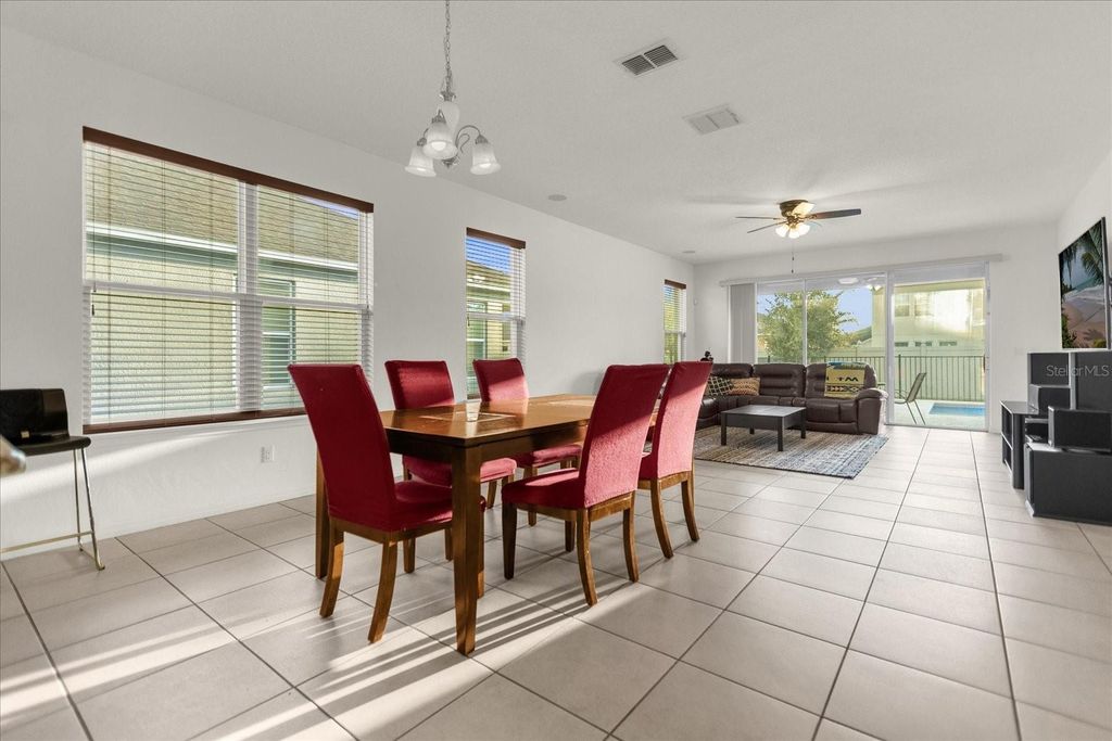 Image 8 of property listing at 12112 SAWGRASS RESERVE BOULEVARD, Orlando, FL 32824