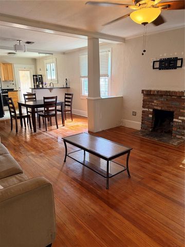 1004 PALMER STREET, Orlando, FL 32801