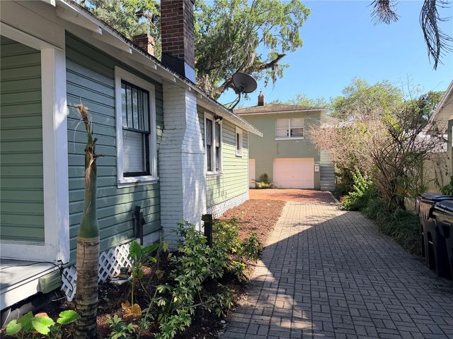 1004 PALMER STREET, Orlando, FL 32801