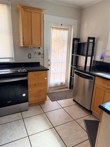 1004 PALMER STREET, Orlando, FL 32801