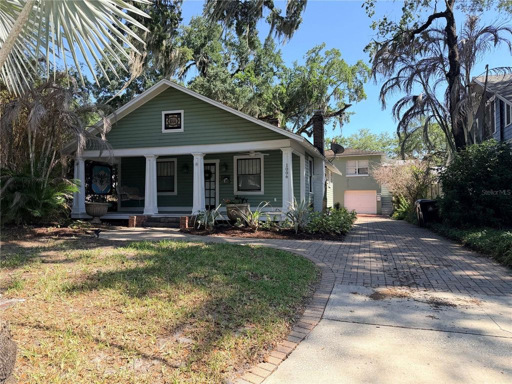1004 PALMER STREET, Orlando, FL 32801