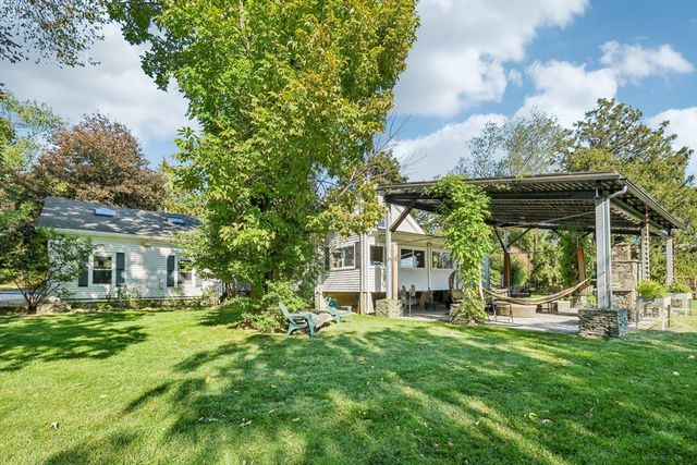 39 Water Street, Freetown, MA 02702