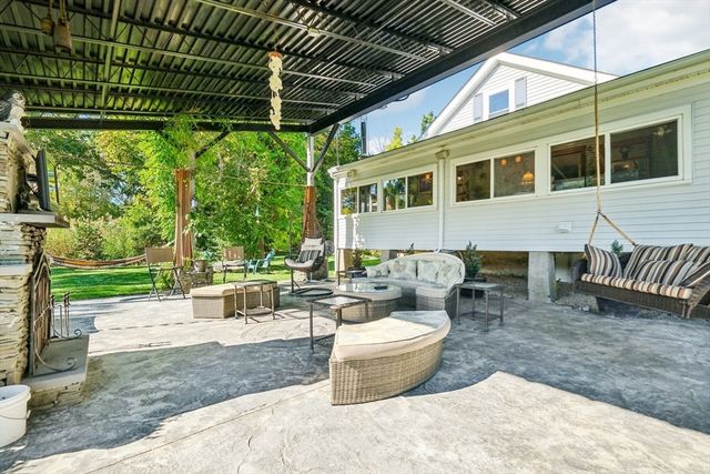 39 Water Street, Freetown, MA 02702