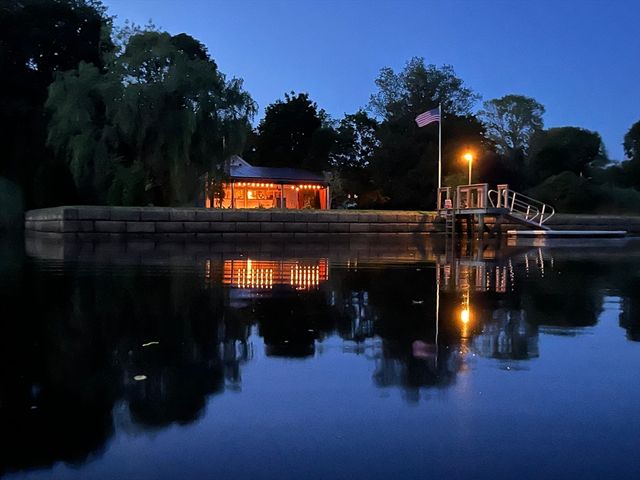 39 Water Street, Freetown, MA 02702