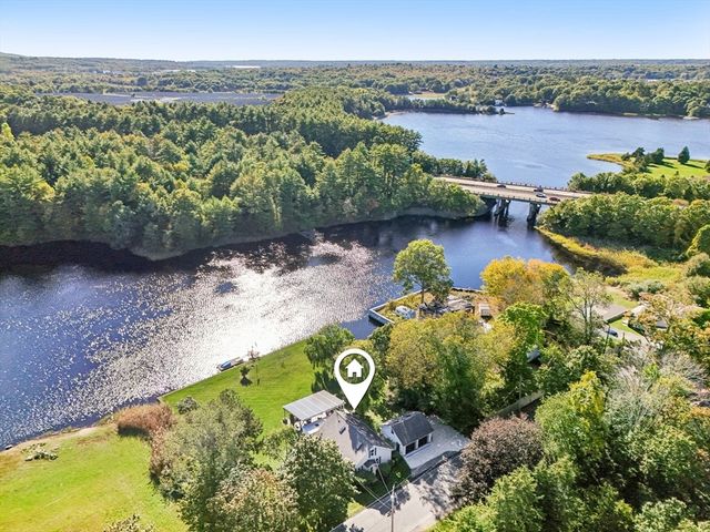 39 Water Street, Freetown, MA 02702