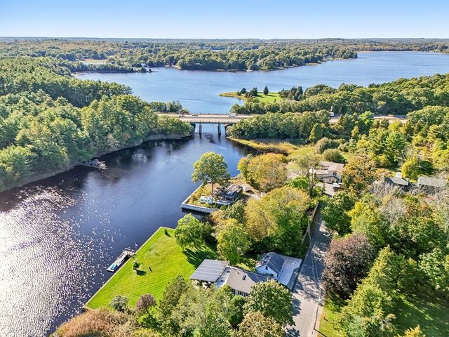 39 Water Street, Freetown, MA 02702