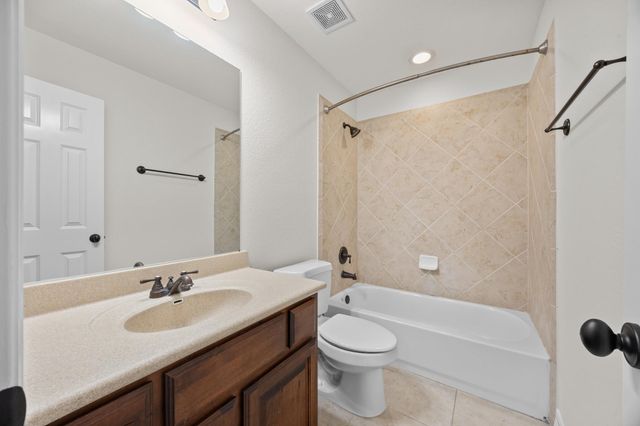 309 Santaluz LN, Austin, TX 78732