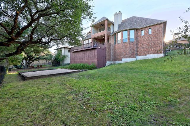 309 Santaluz LN, Austin, TX 78732