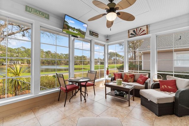 913 Morrall Dr., North Myrtle Beach, SC 29582