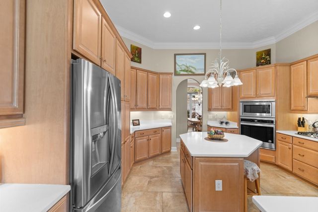 913 Morrall Dr., North Myrtle Beach, SC 29582