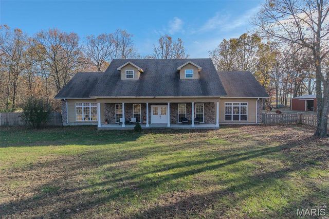 15650 HWY WW, Lebanon, MO 65536