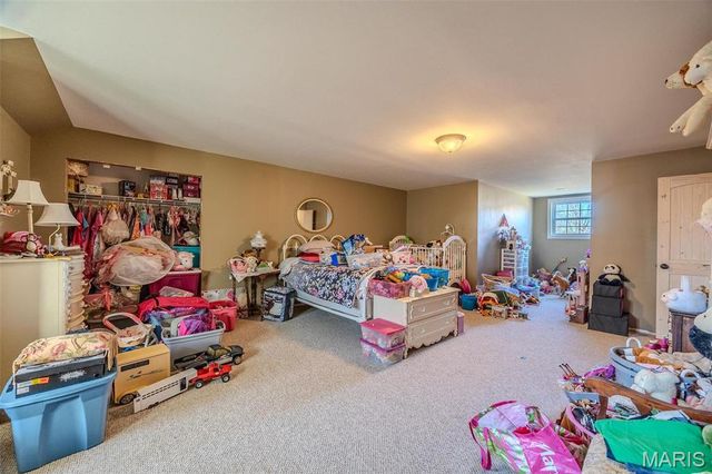 15650 HWY WW, Lebanon, MO 65536