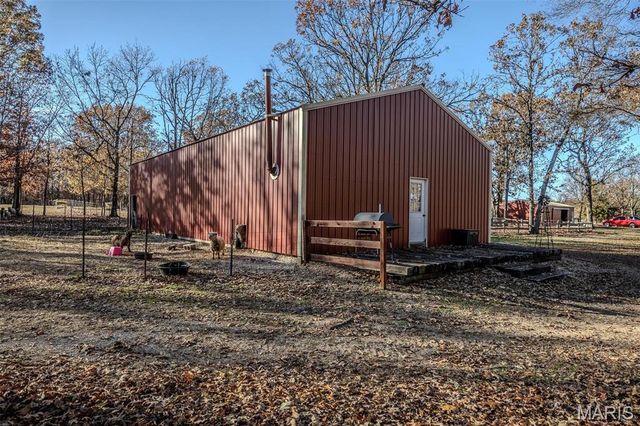 15650 HWY WW, Lebanon, MO 65536