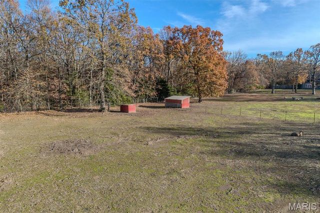 15650 HWY WW, Lebanon, MO 65536