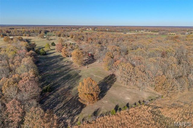 15650 HWY WW, Lebanon, MO 65536