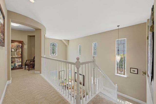 9425 Pinehurst Dr, Roseville, CA 95747