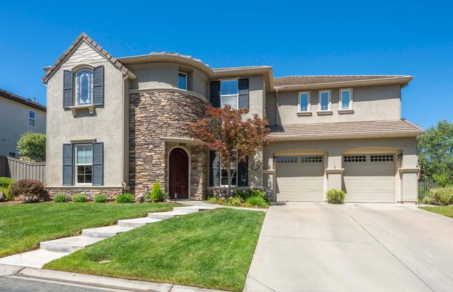 9425 Pinehurst Dr, Roseville, CA 95747