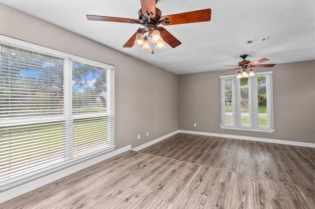 635 Ringwood Street, Spring, TX 77373