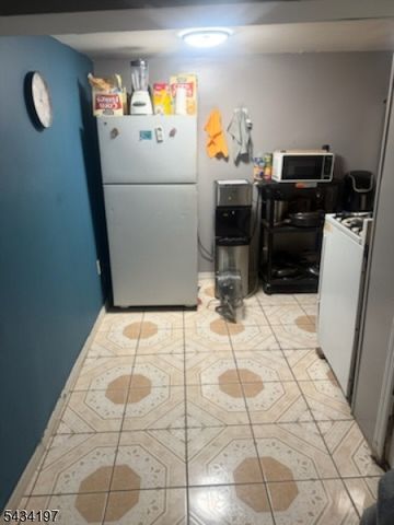 256 Van Houten St, Paterson City, NJ 07501