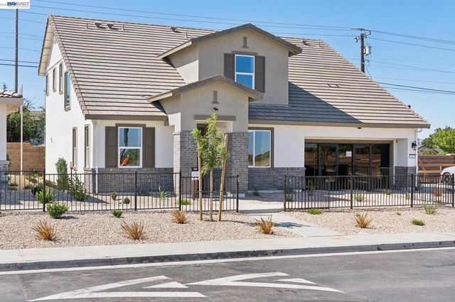 658 West Cliff St, Oakley, CA 94561