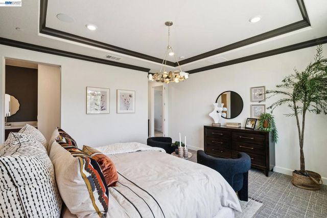658 West Cliff St, Oakley, CA 94561