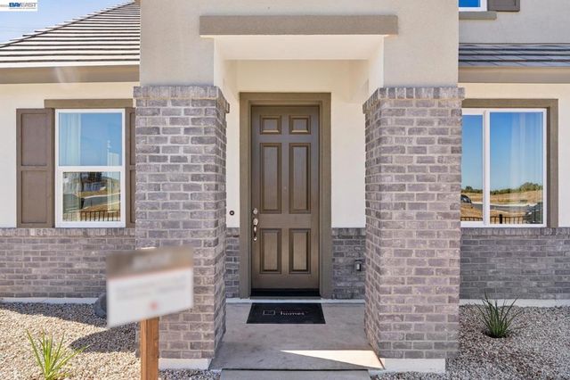 658 West Cliff St, Oakley, CA 94561