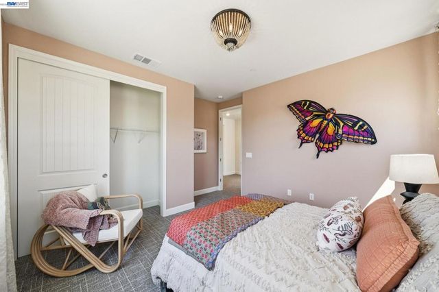 658 West Cliff St, Oakley, CA 94561