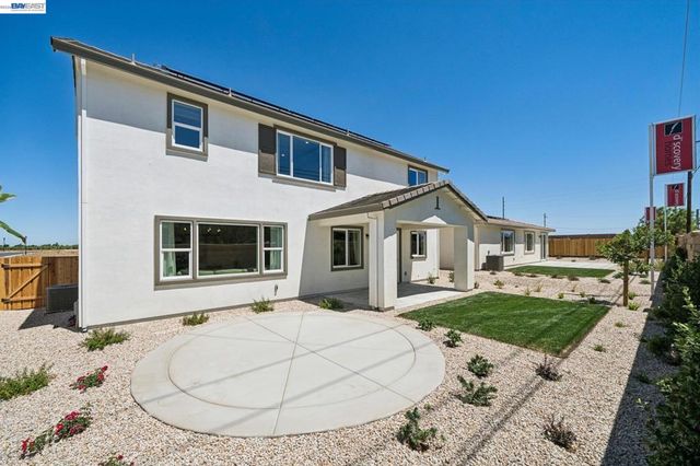 658 West Cliff St, Oakley, CA 94561