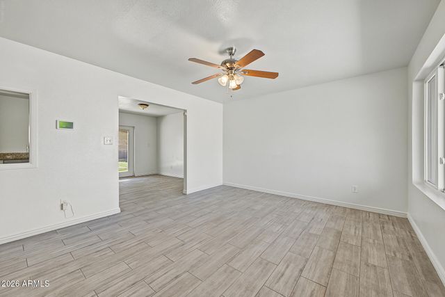 1525 W HARTFORD Avenue, Phoenix, AZ 85023