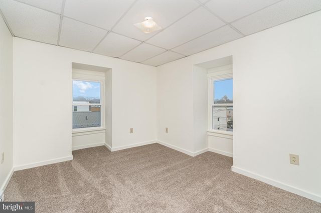 323 MARKET ST, Newport, PA 17074