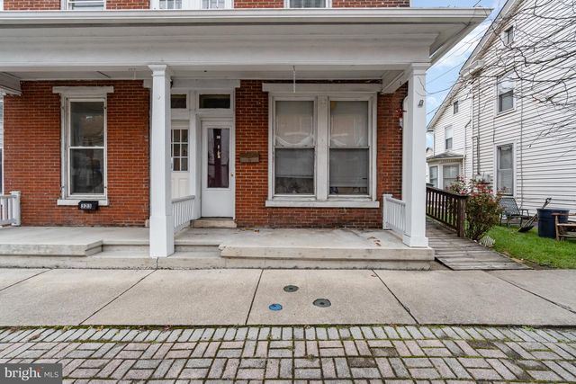 323 MARKET ST, Newport, PA 17074