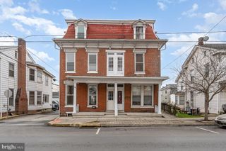 323 MARKET ST, Newport, PA 17074