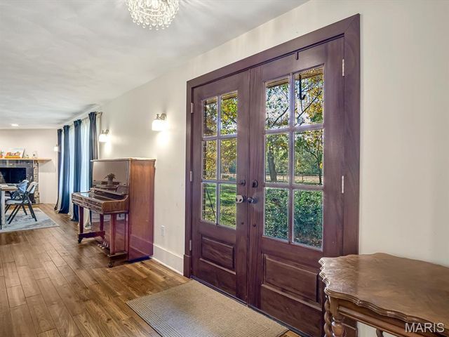 1010 Shawnee Road, Greenville, IL 62246