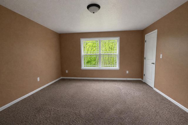 28 Bright Drive, Branson West, MO 65737
