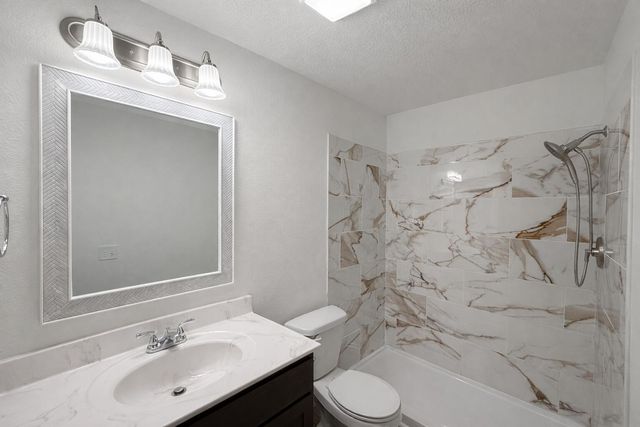 28 Bright Drive, Branson West, MO 65737