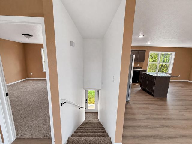 28 Bright Drive, Branson West, MO 65737