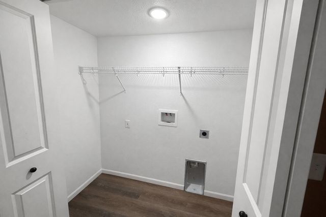 28 Bright Drive, Branson West, MO 65737