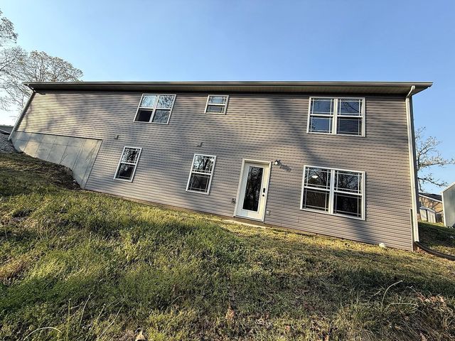 28 Bright Drive, Branson West, MO 65737