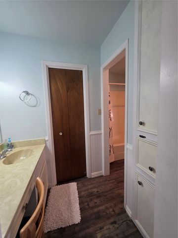 1301 Cliff Drive, Graham, TX 76450