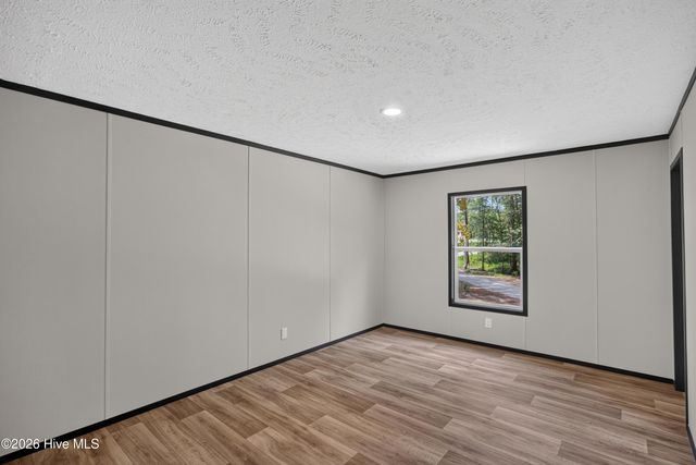 372 Mallard Roost Drive, Saint Helena, NC 28425