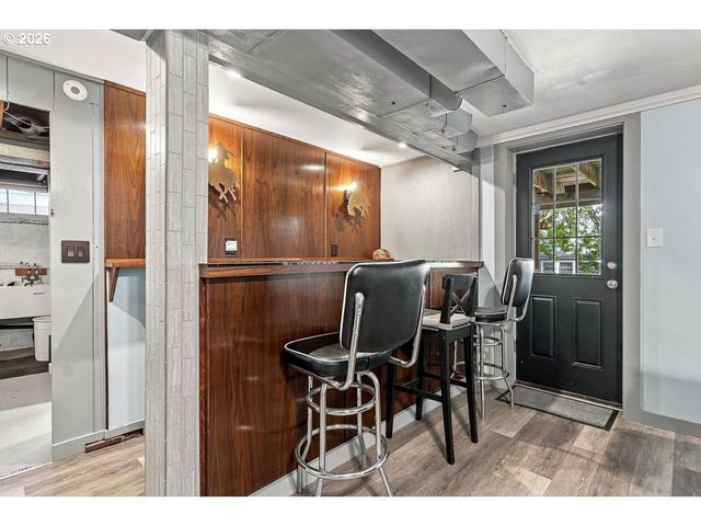 811 Sw EVANS St, Portland, OR 97219