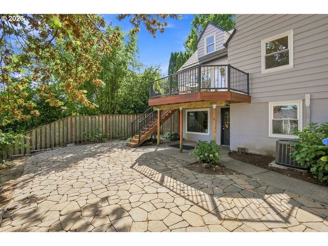 811 Sw EVANS St, Portland, OR 97219