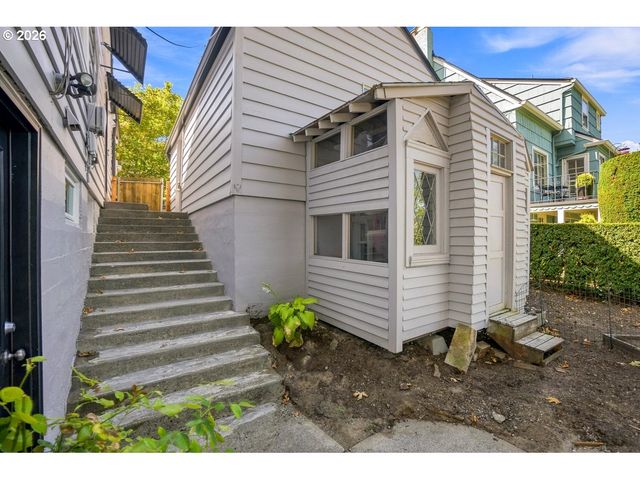 811 Sw EVANS St, Portland, OR 97219