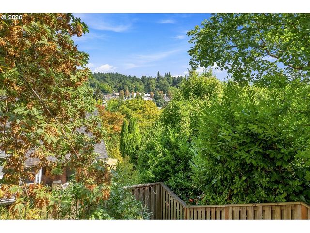 811 Sw EVANS St, Portland, OR 97219