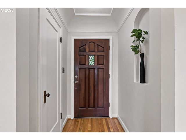 811 Sw EVANS St, Portland, OR 97219