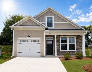 250 Brown Circle, Easley, SC 29642